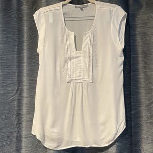 Daniel Rainn Sleeveless Tunic Blouse